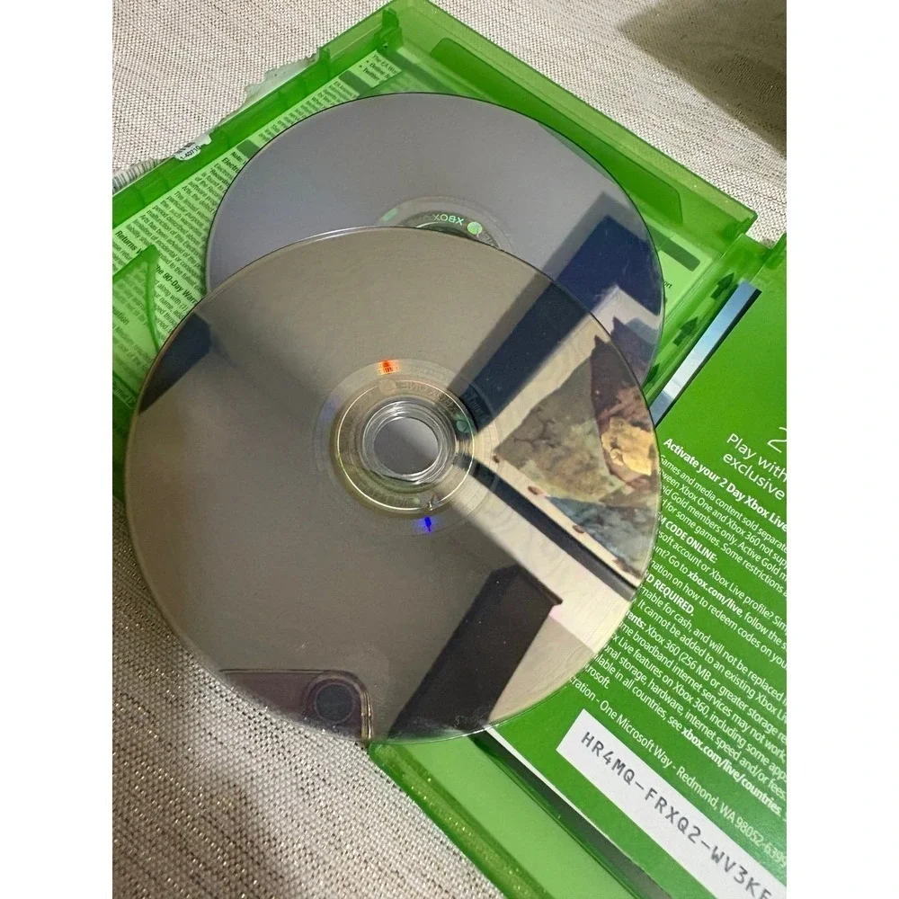 three Xbox One video games Payday, call of duty ,madden